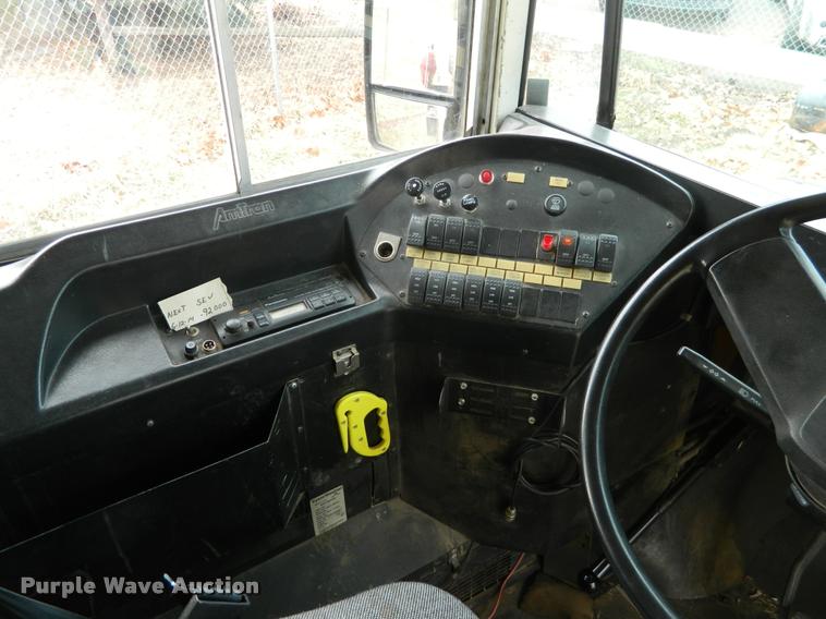 image for item J8801 1998 International 3800 Am Tran school bus