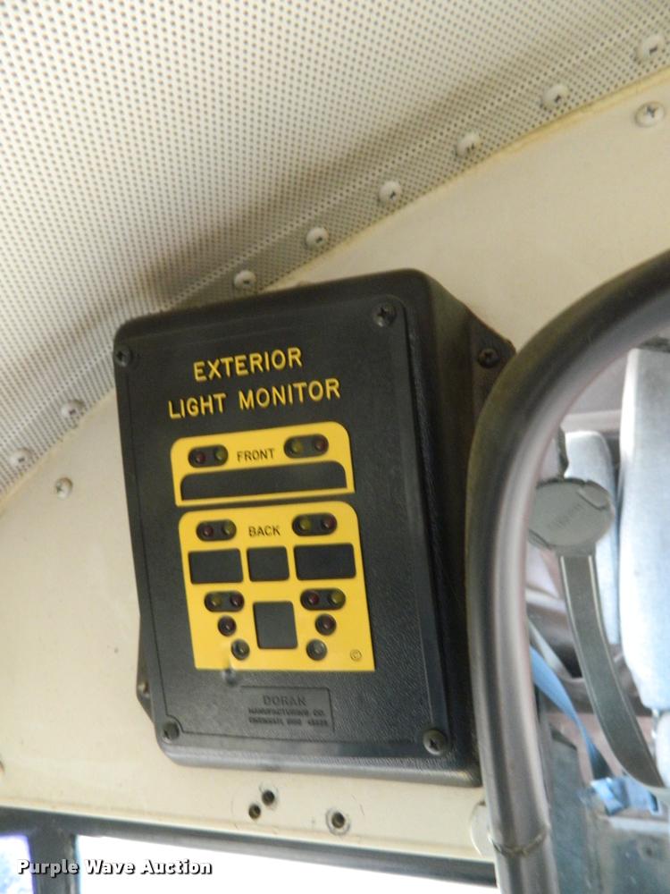 image for item J8801 1998 International 3800 Am Tran school bus