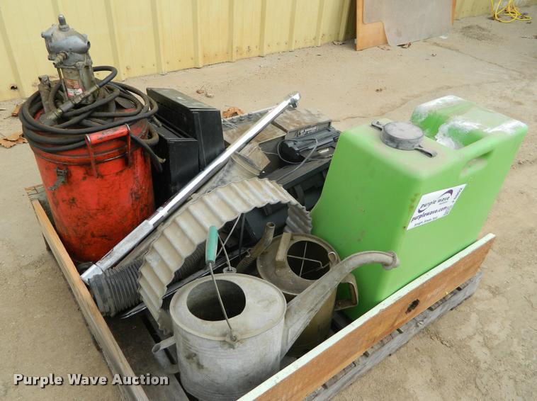 image for item J8802 Tools