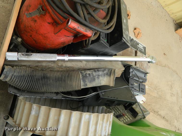 image for item J8802 Tools