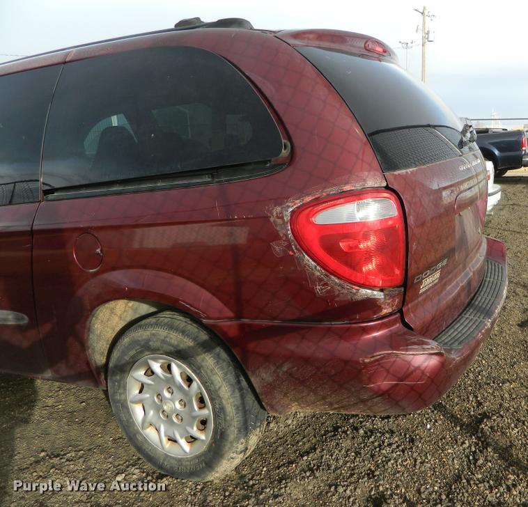 image for item J8812 2003 Dodge Grand Caravan van