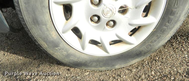 image for item J8812 2003 Dodge Grand Caravan van