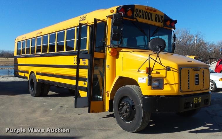 image for item K8045 2005 Freightliner FS65 Thomas school bus