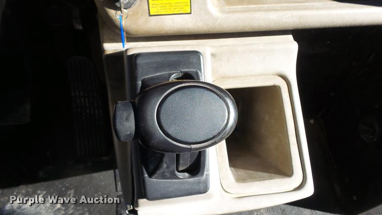 image for item K8045 2005 Freightliner FS65 Thomas school bus