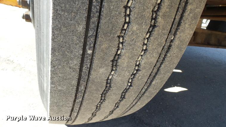 image for item K8045 2005 Freightliner FS65 Thomas school bus