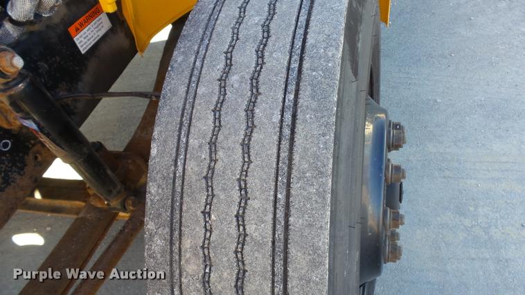 image for item K8045 2005 Freightliner FS65 Thomas school bus