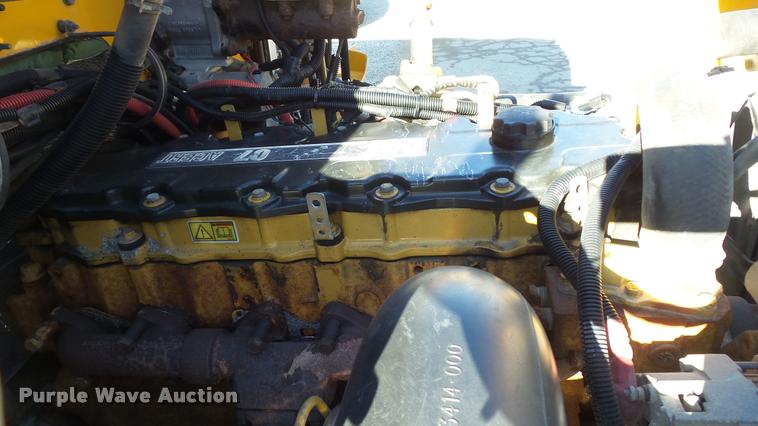 image for item K8045 2005 Freightliner FS65 Thomas school bus