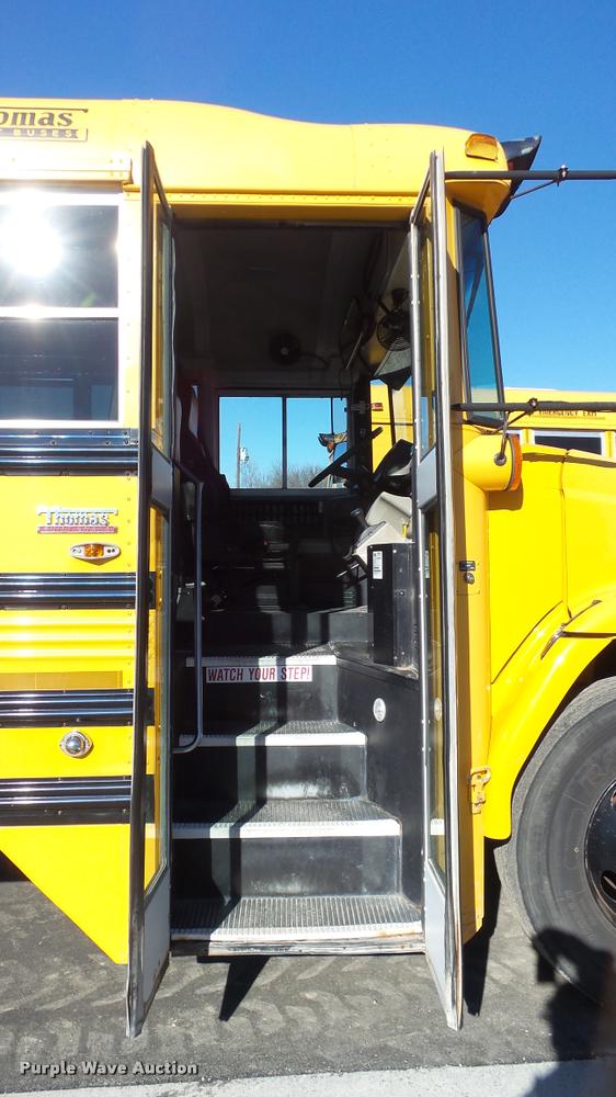 image for item K8048 2005 Freightliner FS65 Thomas school bus