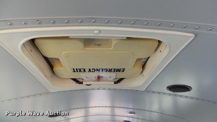 image for item K8048 2005 Freightliner FS65 Thomas school bus