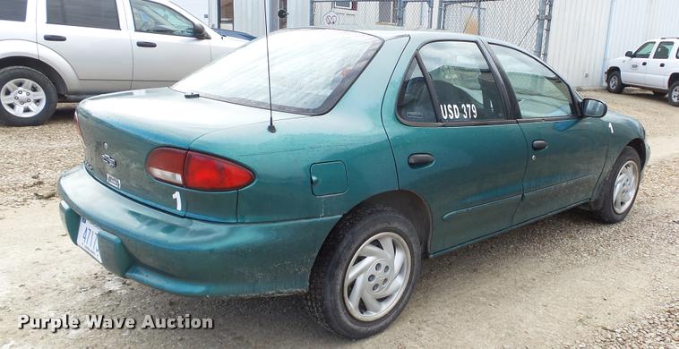 image for item K8049 1999 Chevrolet Cavalier