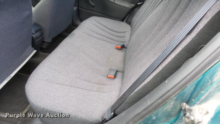 image for item K8049 1999 Chevrolet Cavalier