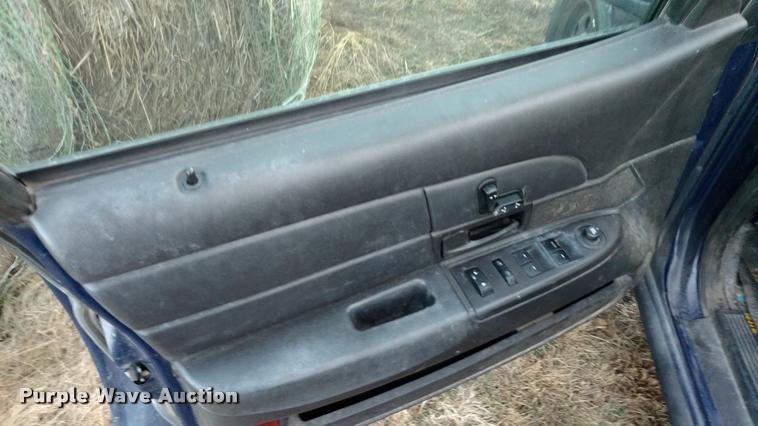 image for item L3929 2010 Ford Crown Victoria Police Interceptor