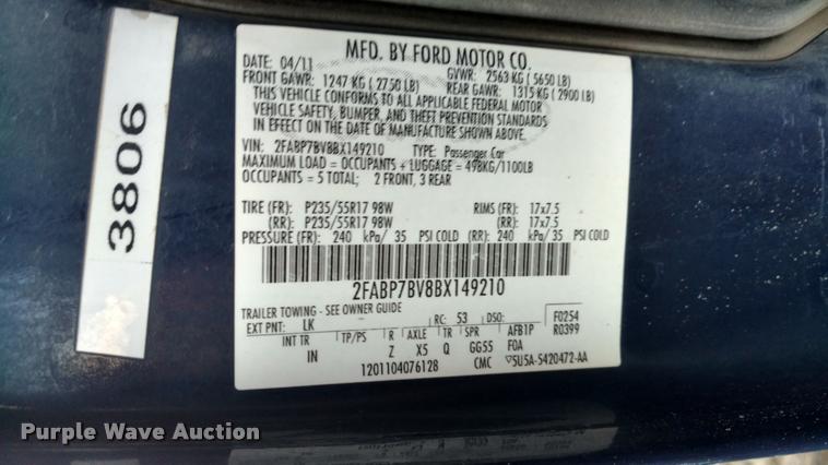 image for item L3930 2011 Ford Crown Victoria Police Interceptor