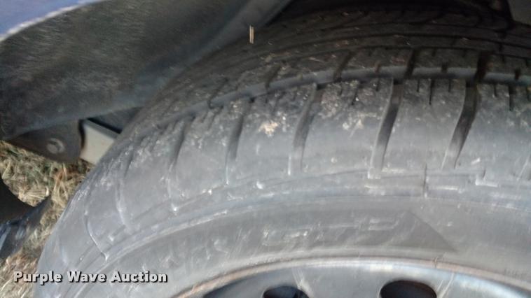 image for item L3930 2011 Ford Crown Victoria Police Interceptor