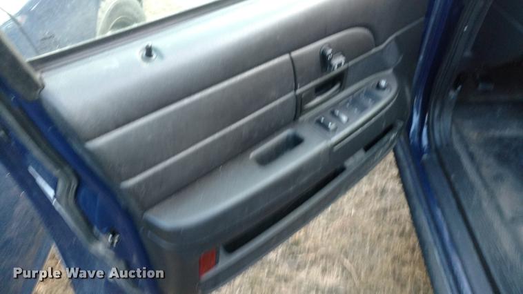 image for item L3931 2011 Ford Crown Victoria Police Interceptor