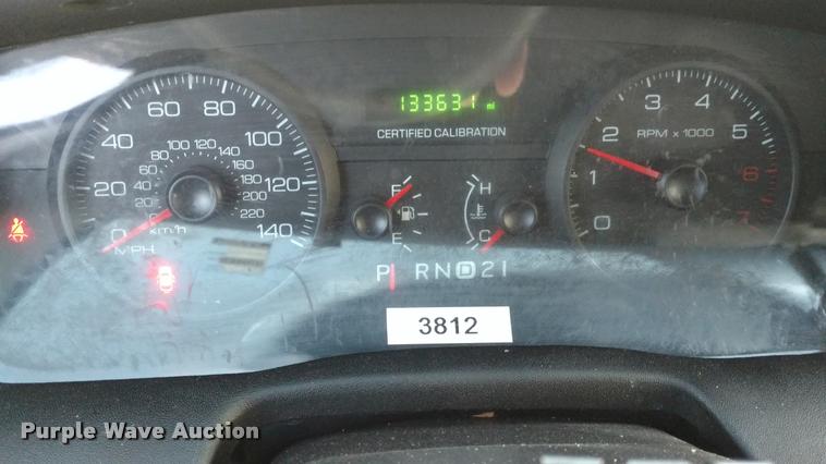 image for item L3931 2011 Ford Crown Victoria Police Interceptor