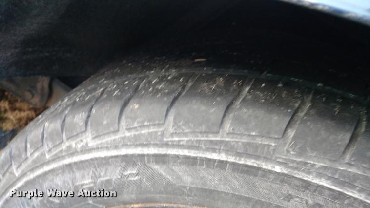 image for item L3933 2011 Ford Crown Victoria Police Interceptor