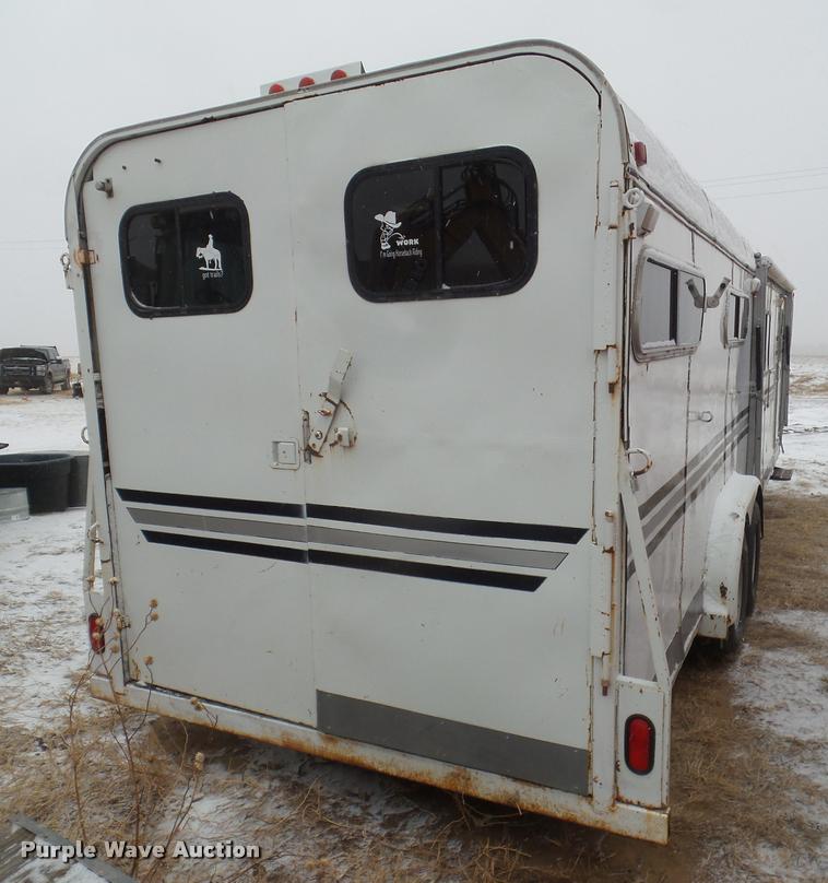 image for item DA5248 1985 Lazy N horse trailer