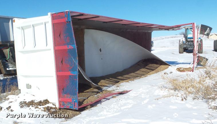 image for item DA7500 2006 Hitchcock end dump trailer