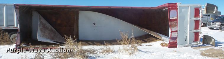 image for item DA7500 2006 Hitchcock end dump trailer