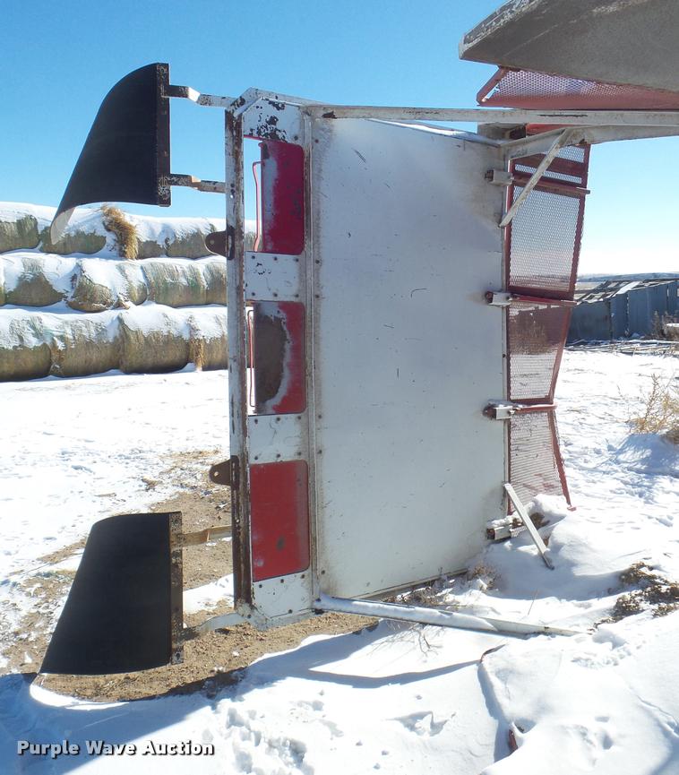 image for item DA7500 2006 Hitchcock end dump trailer