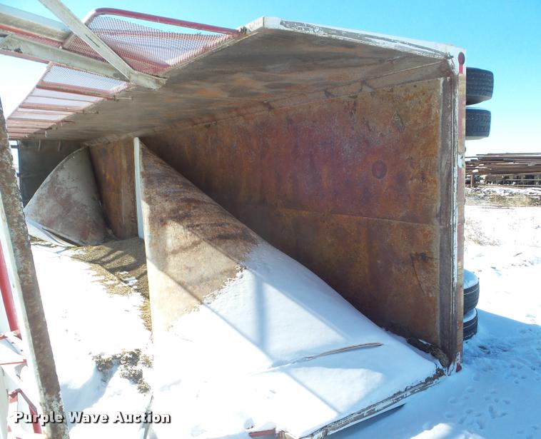 image for item DA7500 2006 Hitchcock end dump trailer