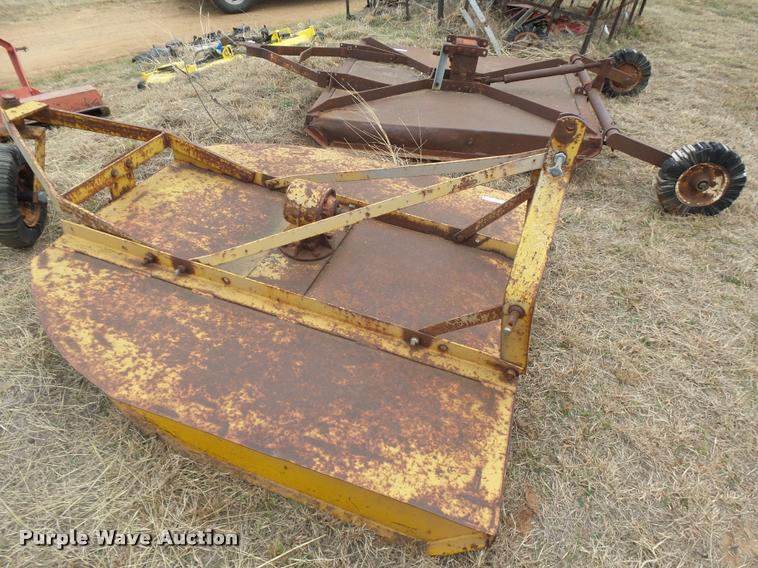 image for item DE9501 Rotary mower