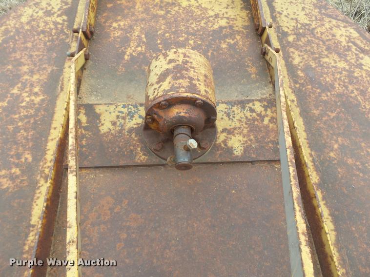 image for item DE9501 Rotary mower