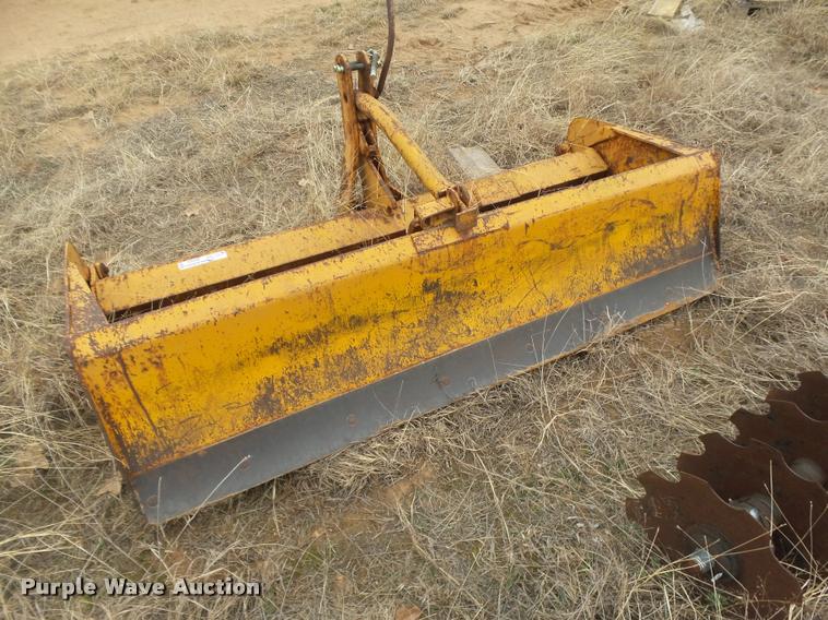 image for item DE9505 Massey-Ferguson MF19 box blade