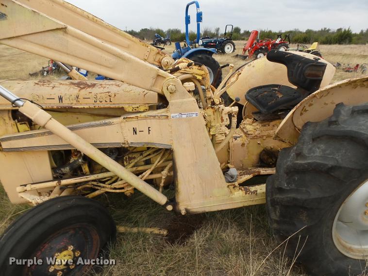 image for item DE9507 Massey-Ferguson tractor