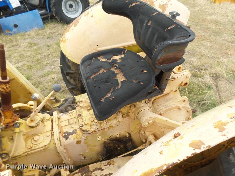 image for item DE9507 Massey-Ferguson tractor