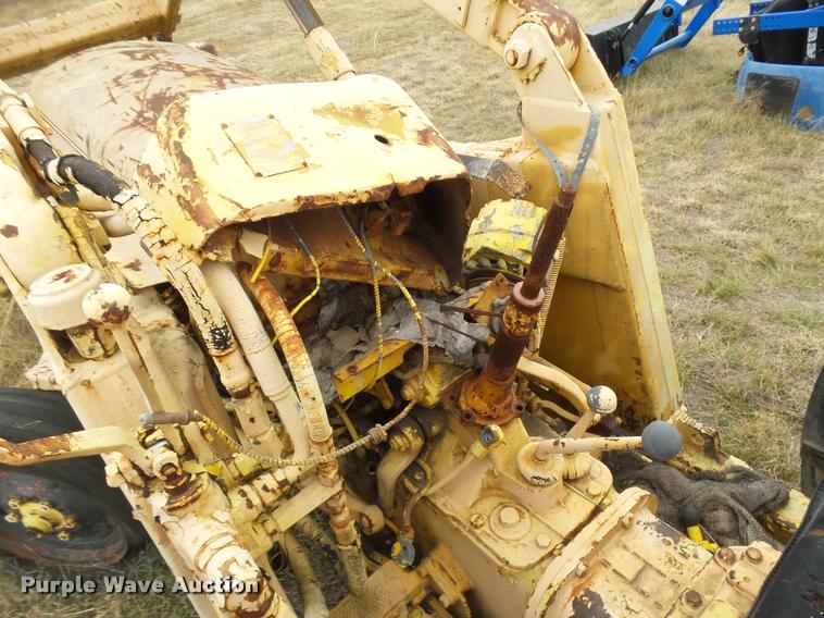 image for item DE9507 Massey-Ferguson tractor