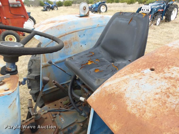 image for item DE9509 Long 445 tractor