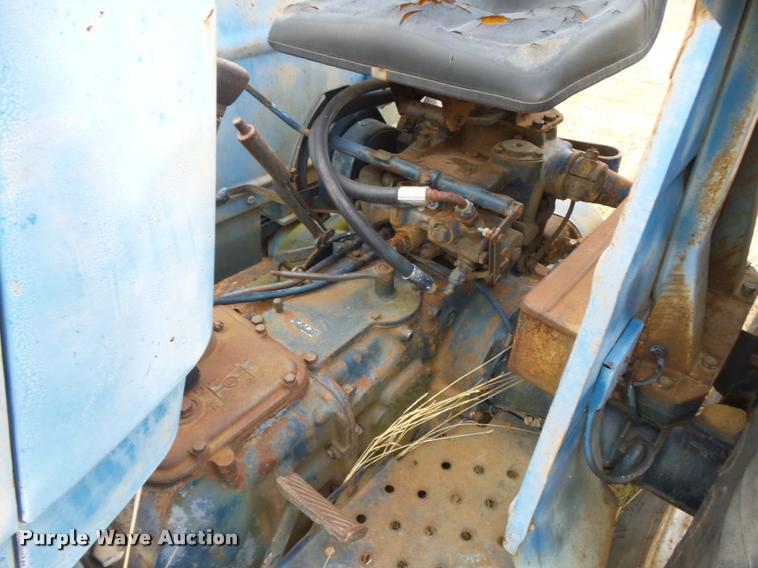 image for item DE9509 Long 445 tractor