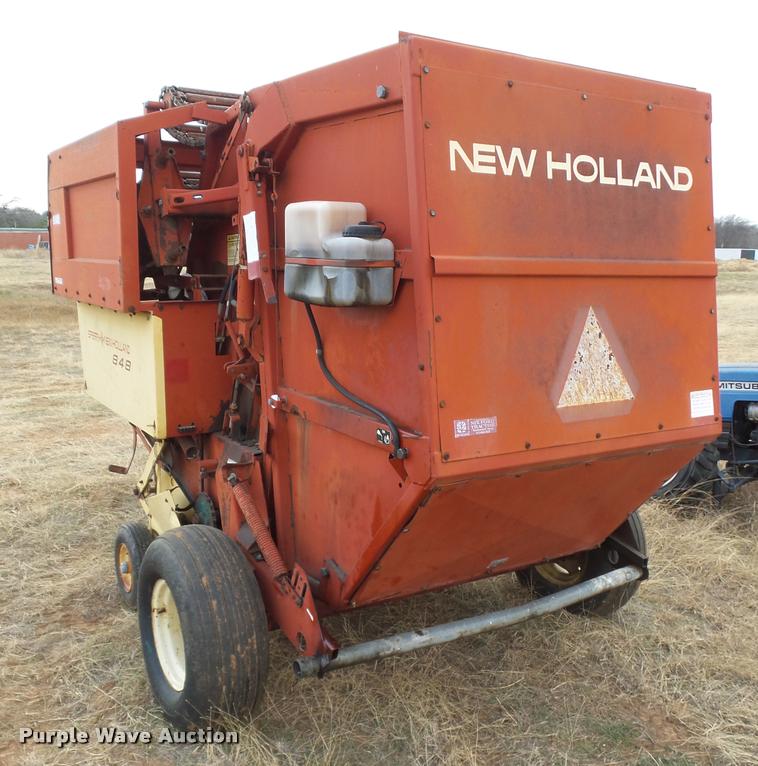 image for item DE9510 1985 New Holland 848 round baler
