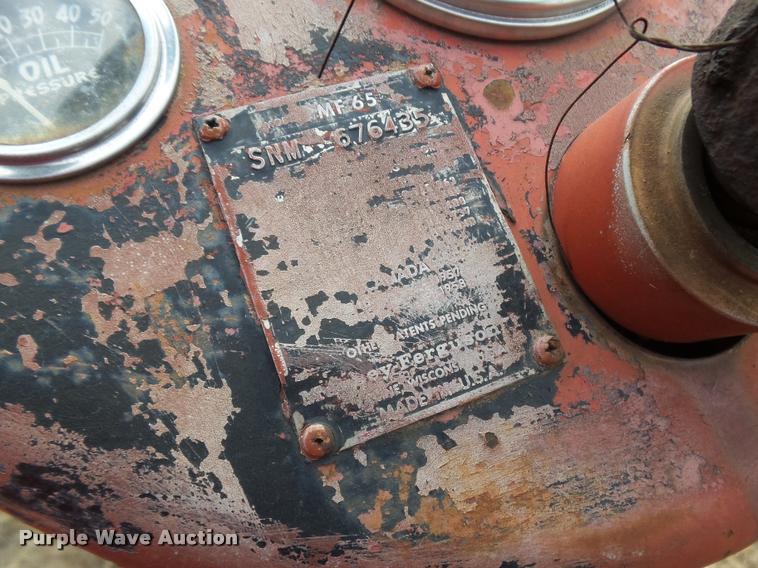 image for item DE9511 Massey-Ferguson tractor