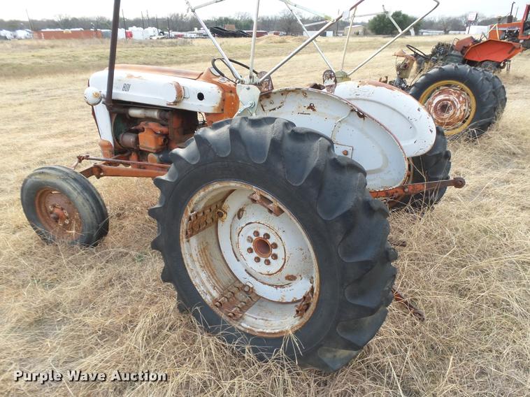 image for item DE9512 Ford 801 tractor