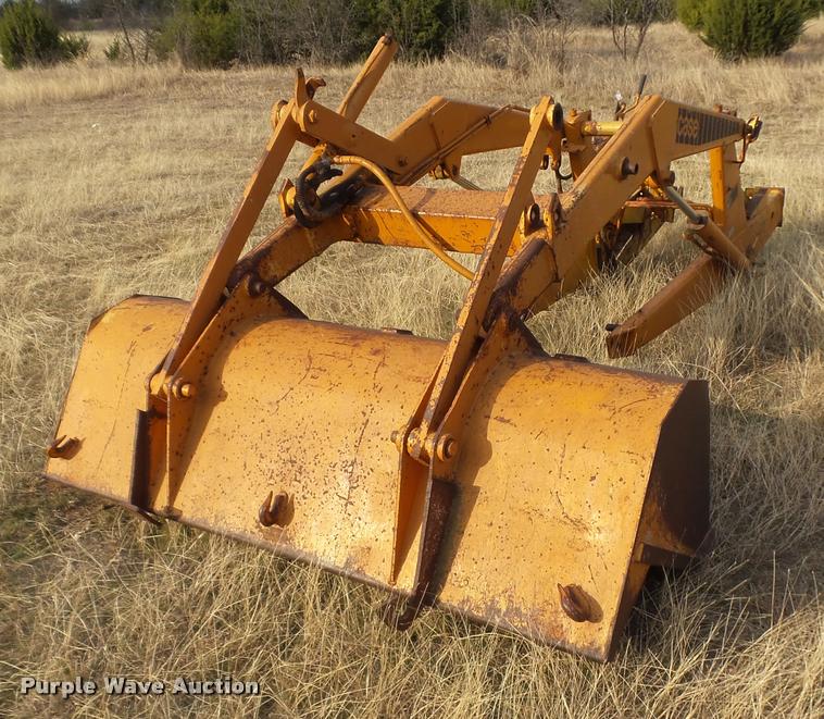 image for item DE9513 Case 580B loader