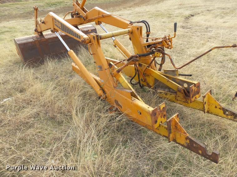 image for item DE9513 Case 580B loader