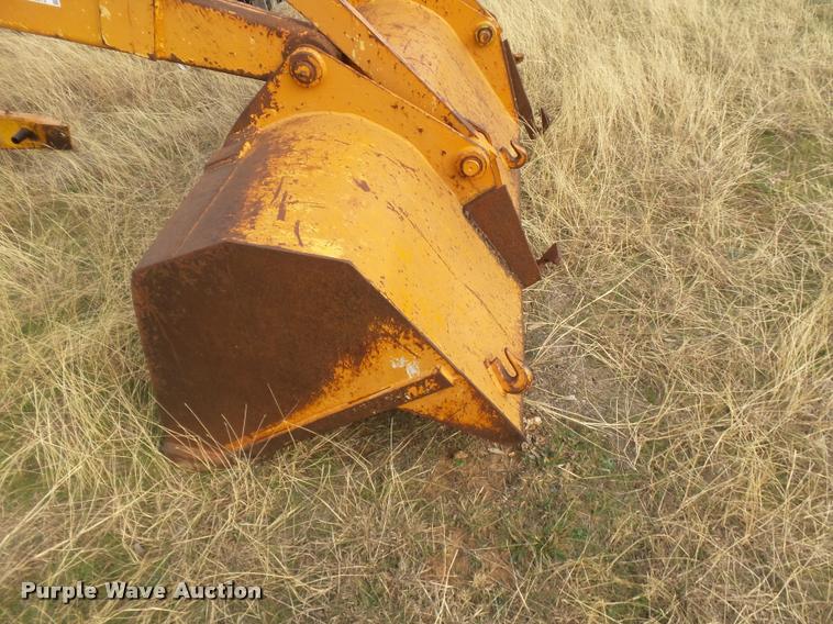 image for item DE9513 Case 580B loader