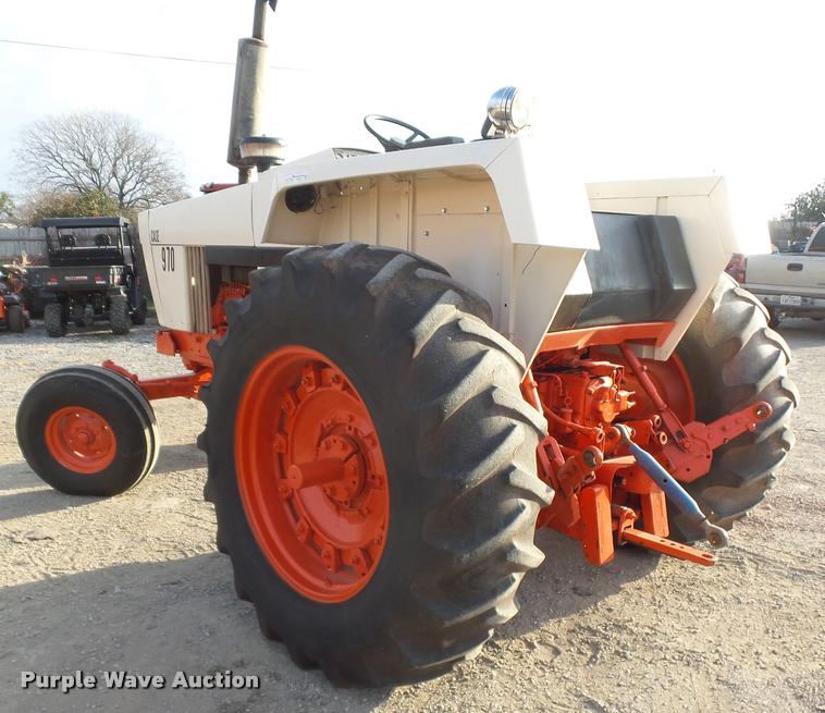 image for item DE9514 1972 Case 970 tractor
