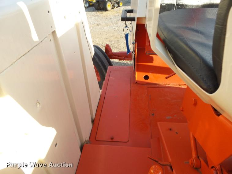 image for item DE9514 1972 Case 970 tractor