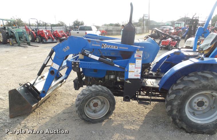 image for item DE9515 Lenar 274-1 MFWD tractor