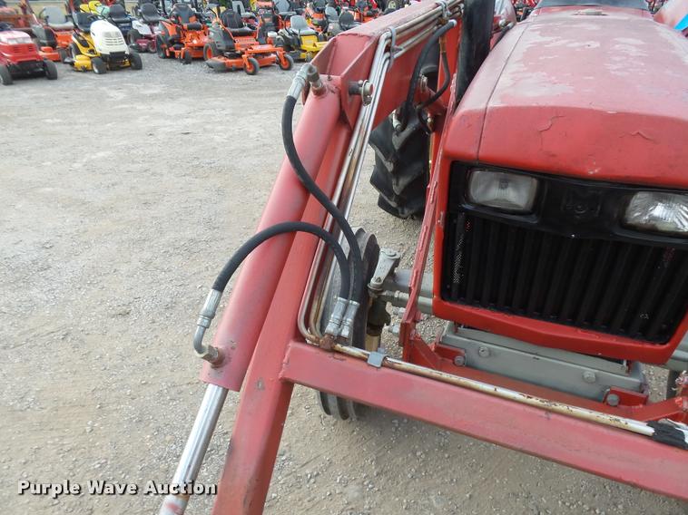 image for item DE9516 Yanmar YM4500 tractor