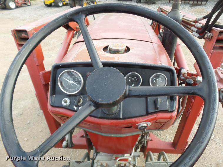 image for item DE9516 Yanmar YM4500 tractor