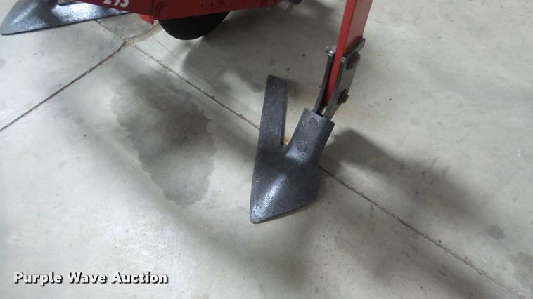 image for item DF9210 International 295 planter