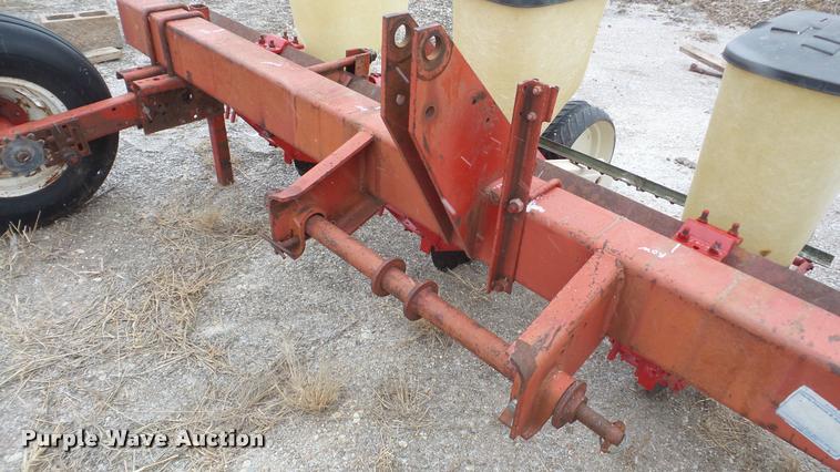 image for item DF9213 International 295 planter