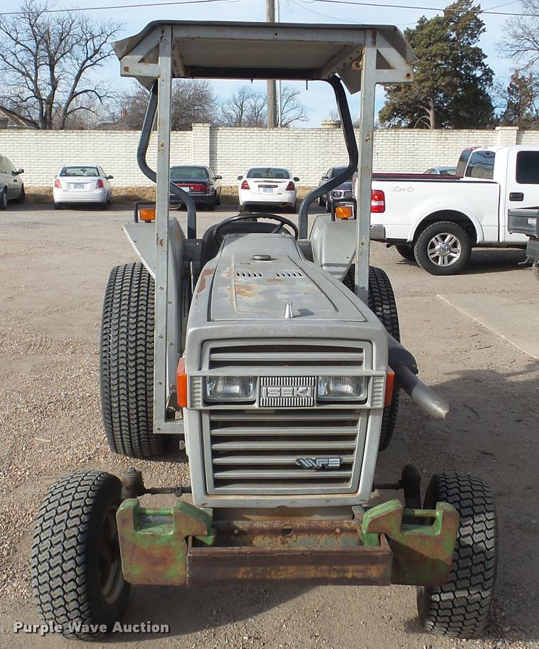 image for item DF9216 White Field Boss 37 tractor