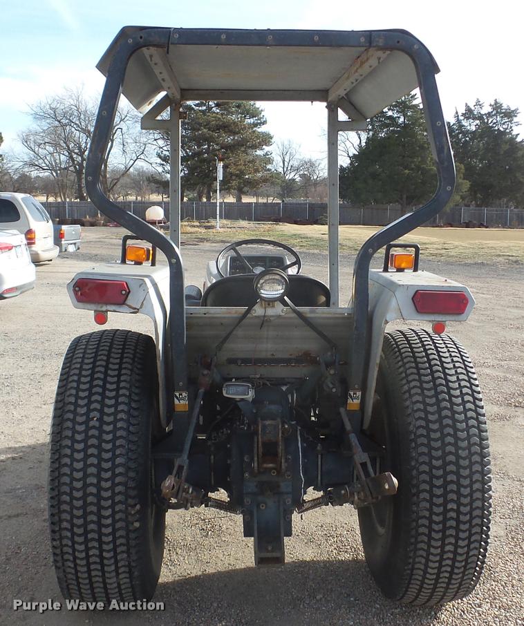 image for item DF9216 White Field Boss 37 tractor