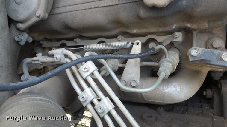 image for item DF9216 White Field Boss 37 tractor